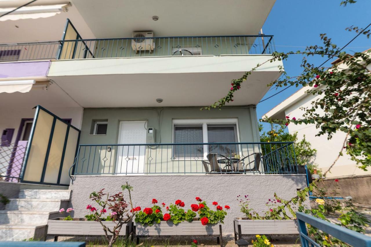 Akadimia Luxury Apartment Mytilíni Esterno foto